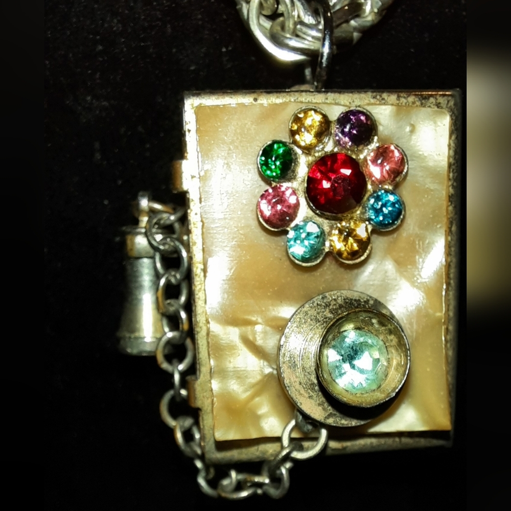 Vintage trinket, pill box Old Timey phone rhinestone pendant and charm - Picture 13 of 16